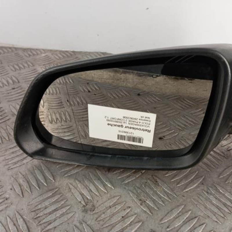 Retroviseur gauche VOLKSWAGEN POLO 4 Retroviseur gauche VOLKSWAGEN POLO 4