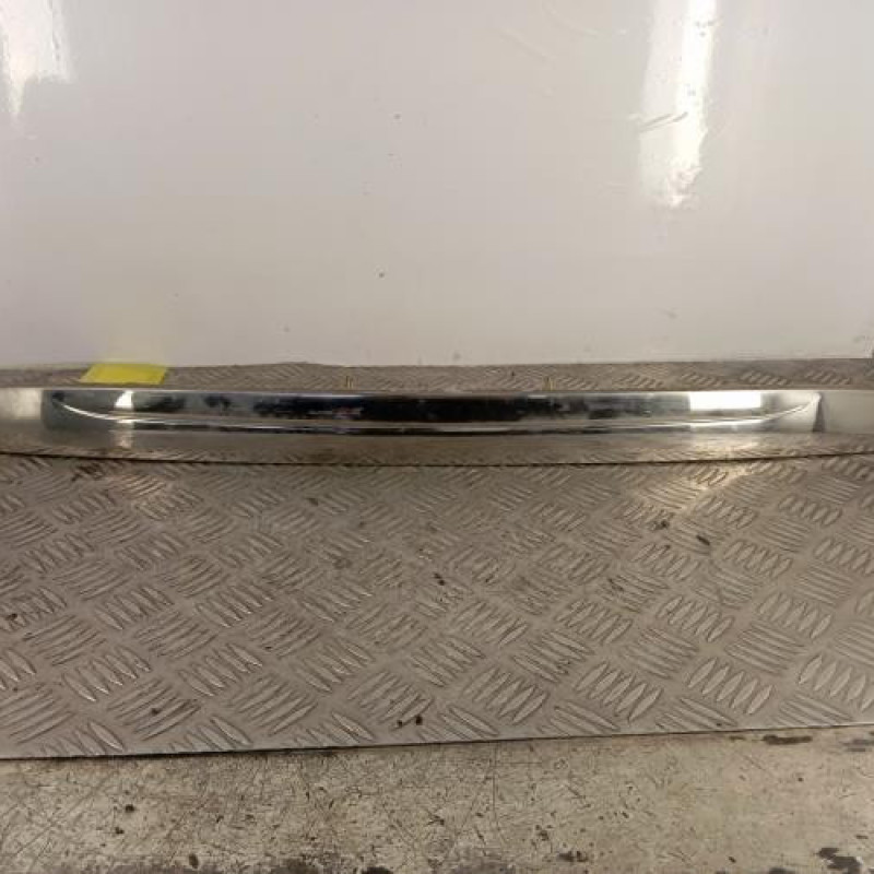 Poignee hayon RENAULT ESPACE 5