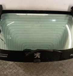 Lunette arriere PEUGEOT 107 Photo n°1