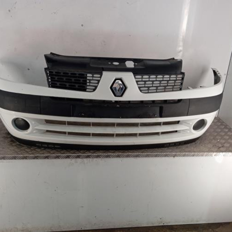 Pare choc avant RENAULT CLIO 2