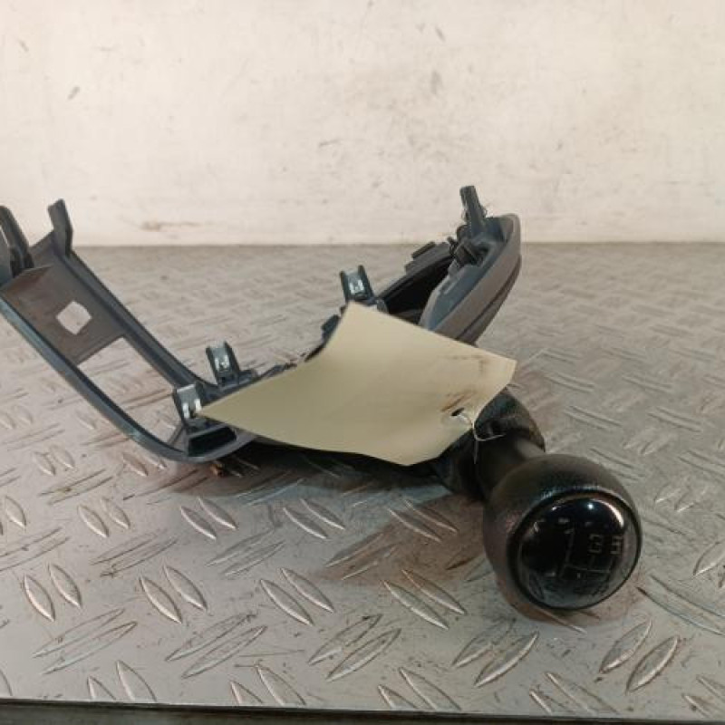 Pommeau de vitesses PEUGEOT PARTNER 2 Pommeau de vitesses PEUGEOT PARTNER 2