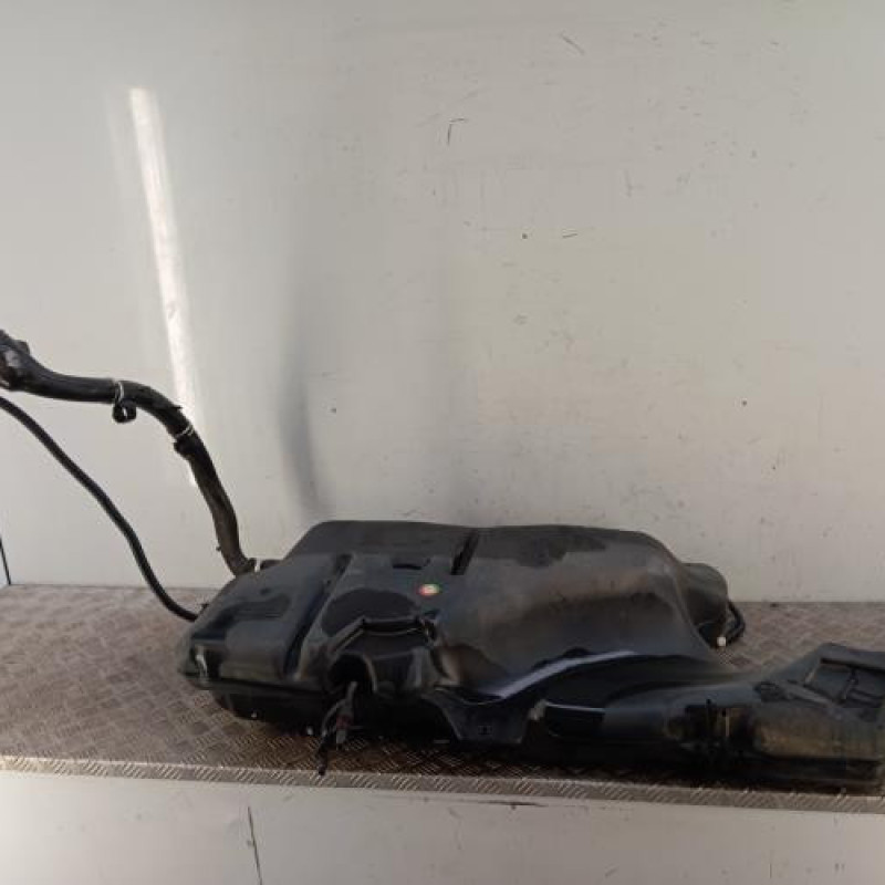 Reservoir essence RENAULT KANGOO 2
