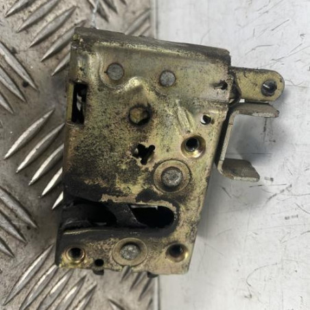 Serrure avant droit CITROEN SAXO