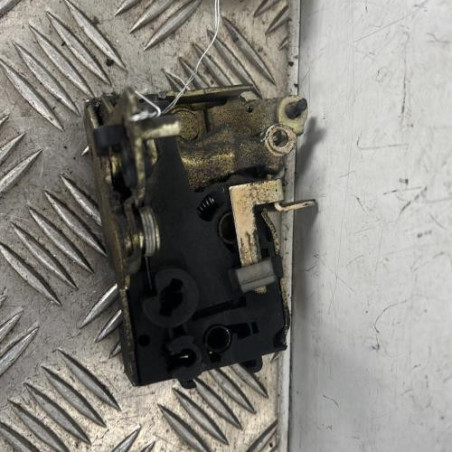Serrure avant gauche CITROEN SAXO Photo n°1