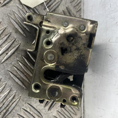 Serrure avant gauche CITROEN SAXO