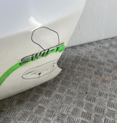 Malle/Hayon arriere SUZUKI SWIFT 5 Photo n°4