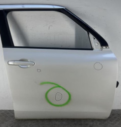 Porte avant droit SUZUKI SWIFT 5 Photo n°1