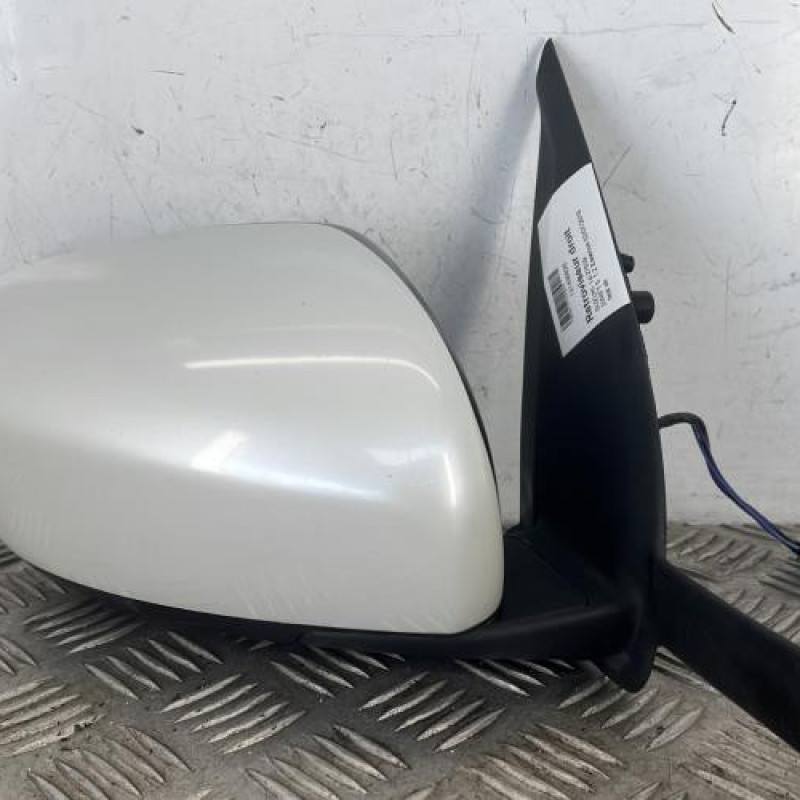 Retroviseur droit SUZUKI SWIFT 5