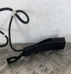 Attache ceinture avant gauche SUZUKI SWIFT 5 Photo n°1