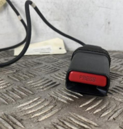 Attache ceinture avant gauche SUZUKI SWIFT 5