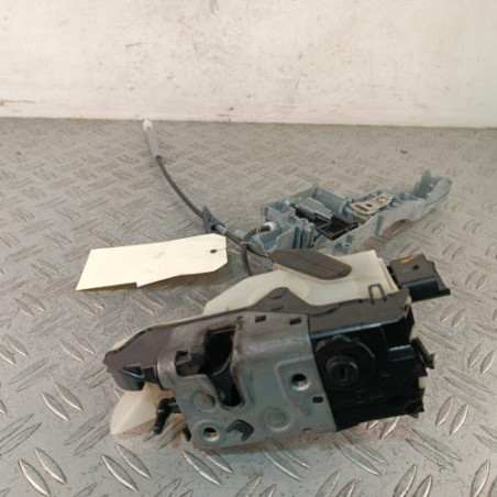 Serrure avant gauche PEUGEOT 2008 1