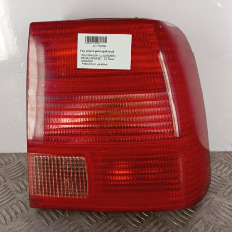 Feu arriere principal droit (feux) VOLKSWAGEN PASSAT 4 Photo n°1