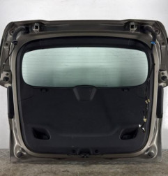 Malle/Hayon arriere PEUGEOT 2008 1