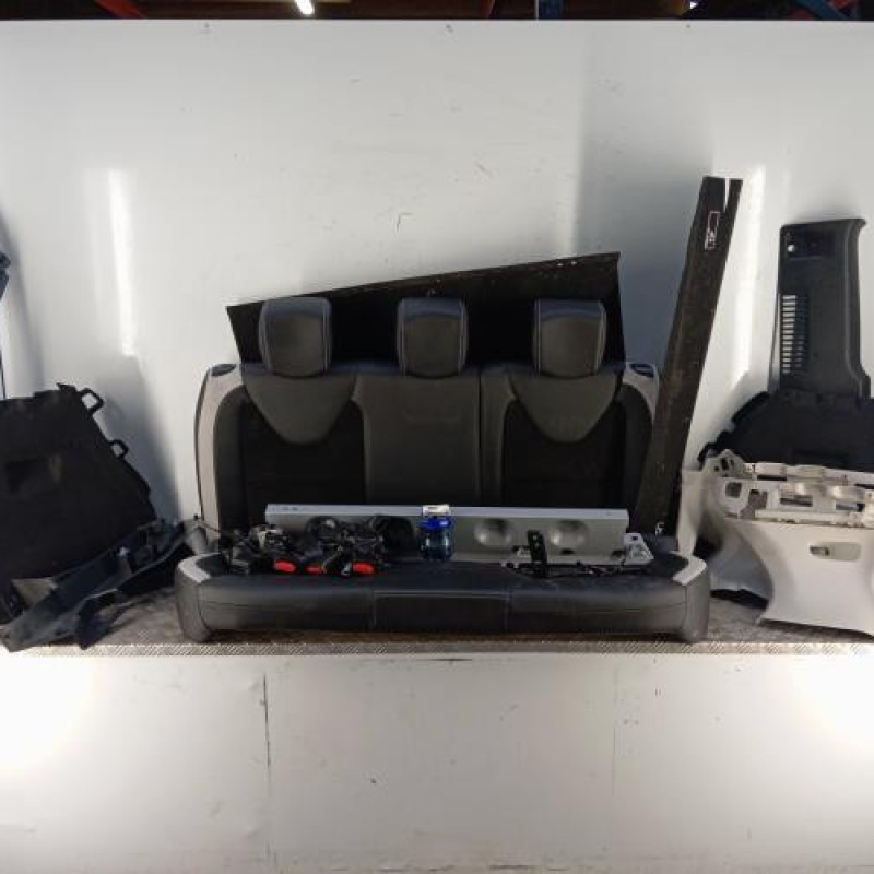 Banquette arriere (KIT DERIV VP) RENAULT CLIO 4