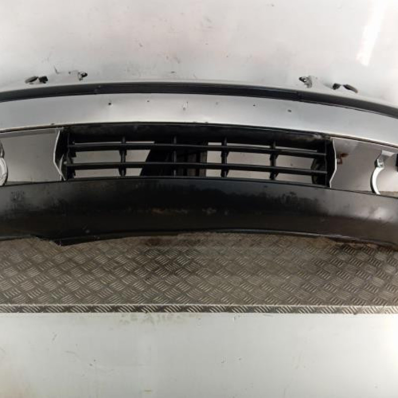 Pare choc avant VOLKSWAGEN POLO 4