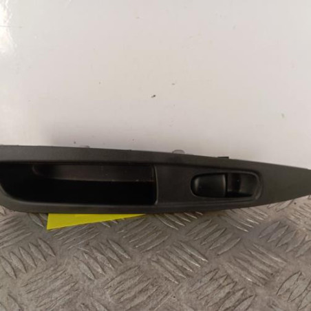 Interrupteur de leve vitre arriere gauche NISSAN QASHQAI 2 Photo n°1