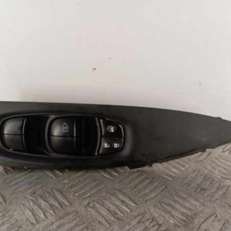 Interrupteur de leve vitre avant gauche NISSAN QASHQAI 2 Photo n°1