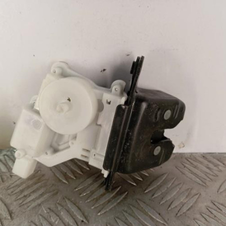 Serrure de hayon NISSAN QASHQAI 2