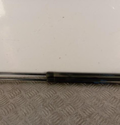 Verin de coffre NISSAN QASHQAI 2