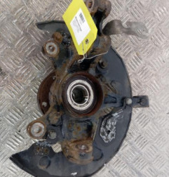 Moyeu avant droit PEUGEOT 3008 2 Photo n°1