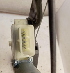 Leve vitre electrique avant gauche PEUGEOT 308 2 Photo n°3