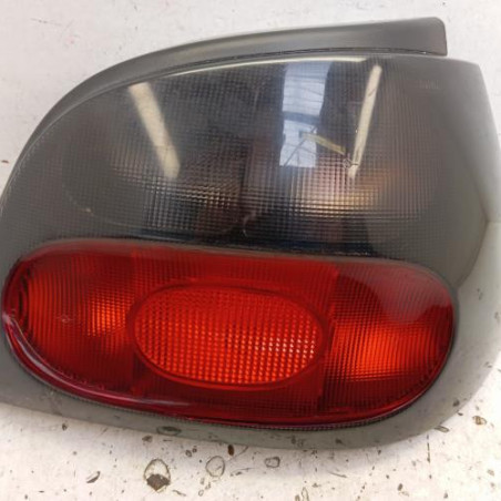 Feu arriere principal droit (feux) RENAULT MEGANE 1