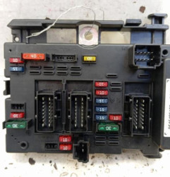 Boitier servitude moteur (BSM) PEUGEOT 206 Photo n°1