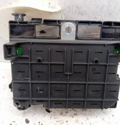 Boitier servitude moteur (BSM) PEUGEOT 206