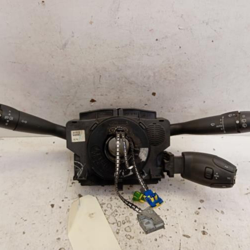 Com (Bloc Contacteur Tournant+Commodo Essuie Glace+Commodo Phare) PEUGEOT 307