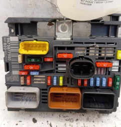 Boitier servitude moteur (BSM) PEUGEOT 407 Photo n°1