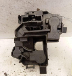 Platine feu arriere droit PEUGEOT 206