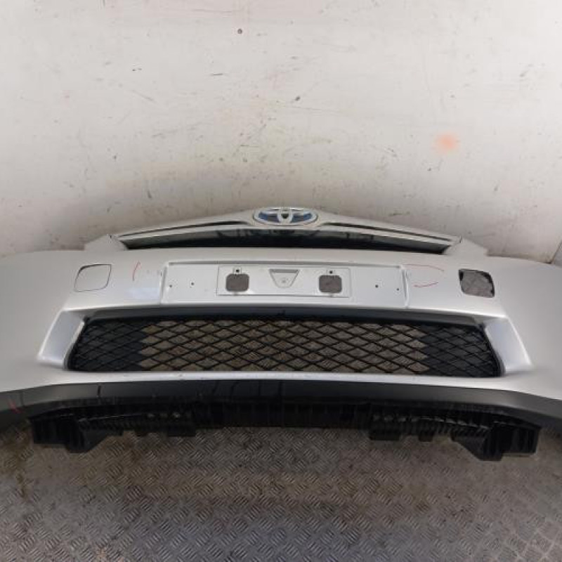 Pare choc avant TOYOTA AURIS 1