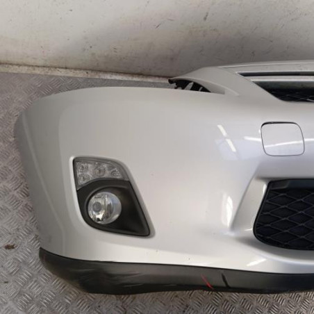 Pare choc avant TOYOTA AURIS 1