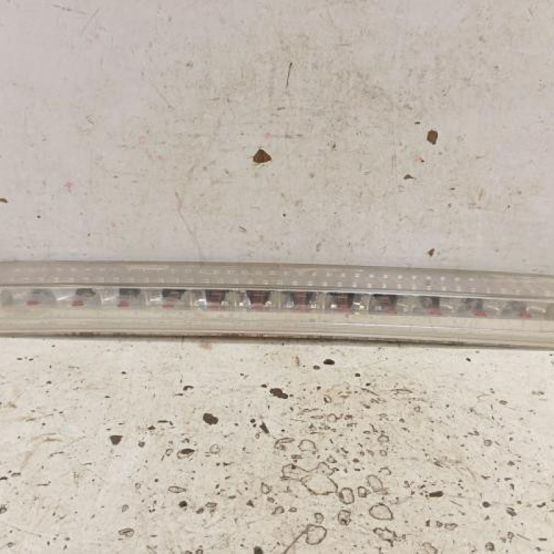 Feu arriere stop central RENAULT LAGUNA 3