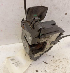 Serrure avant gauche RENAULT LAGUNA 3 Photo n°1