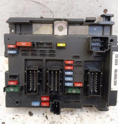 Boitier servitude moteur (BSM) PEUGEOT 206 Photo n°1