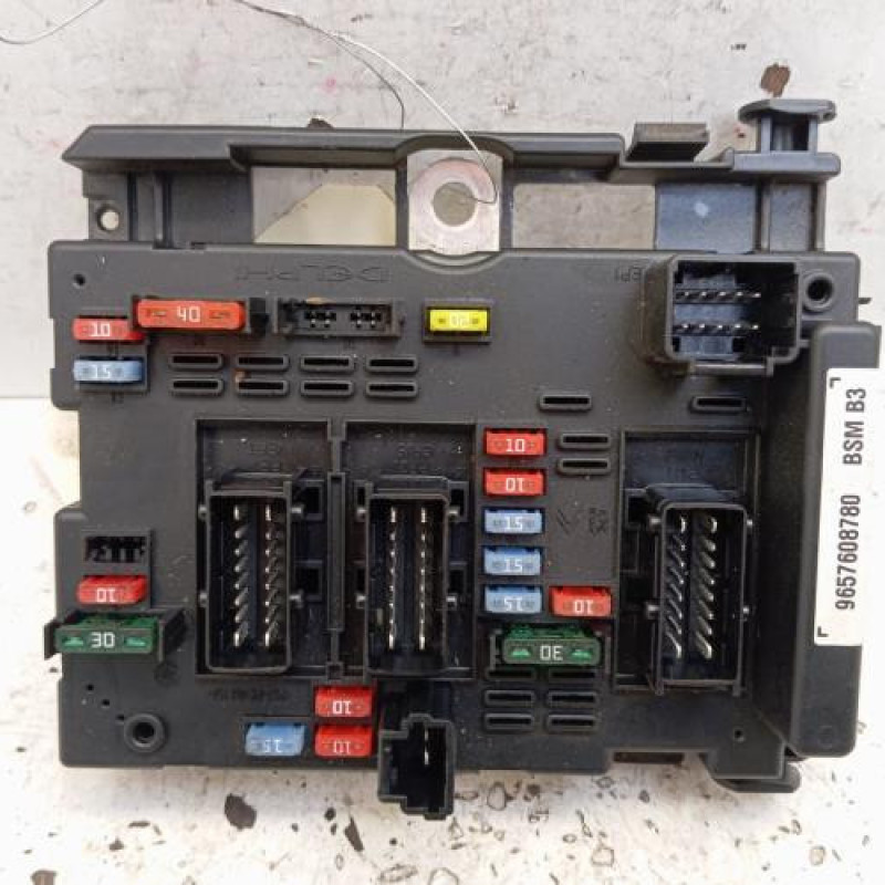 Boitier servitude moteur (BSM) PEUGEOT 206