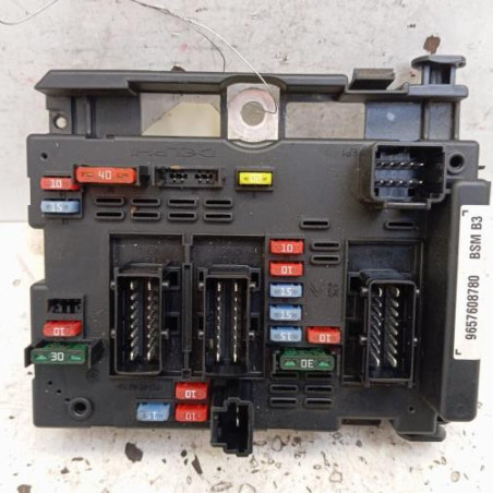 Boitier servitude moteur (BSM) PEUGEOT 206 Photo n°1