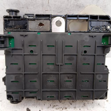 Boitier servitude moteur (BSM) PEUGEOT 206