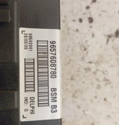 Boitier servitude moteur (BSM) PEUGEOT 206 Photo n°3