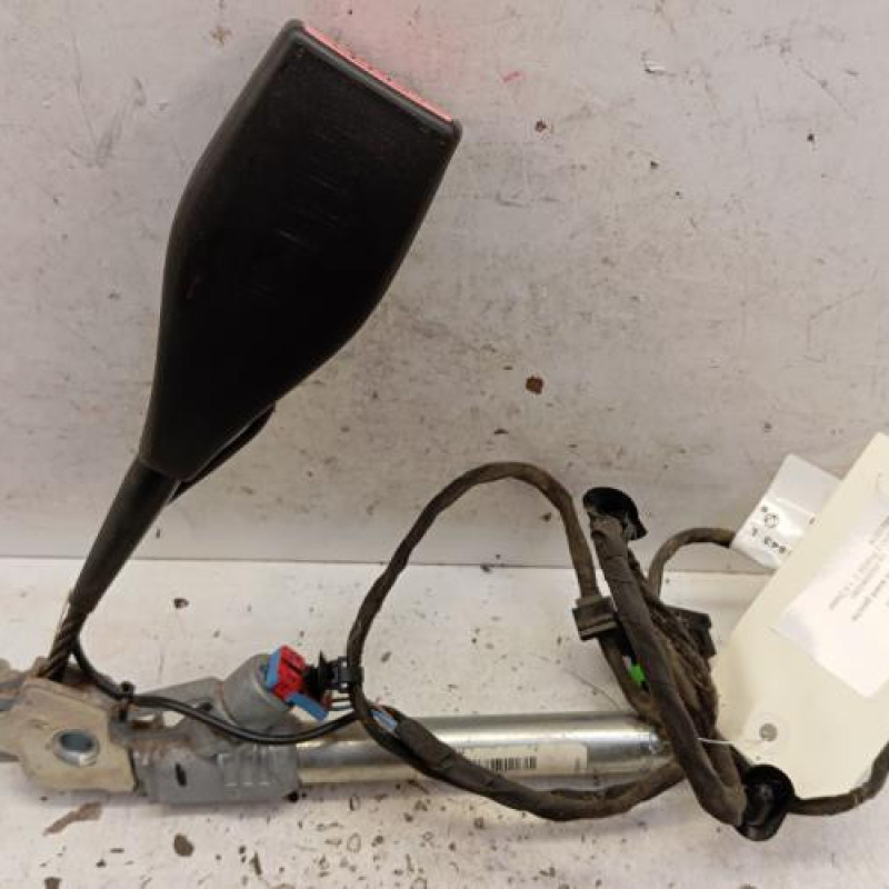 Attache ceinture avant gauche RENAULT KANGOO 2