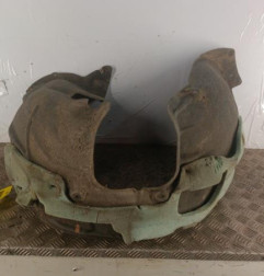 Pare boue avant gauche FORD FOCUS 4 Photo n°1