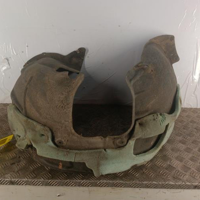 Pare boue avant gauche FORD FOCUS 4