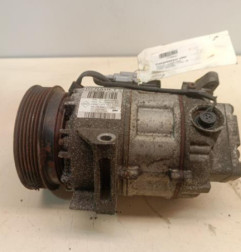 Compresseur clim RENAULT LAGUNA 3 Photo n°1