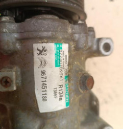 Compresseur clim CITROEN DS4