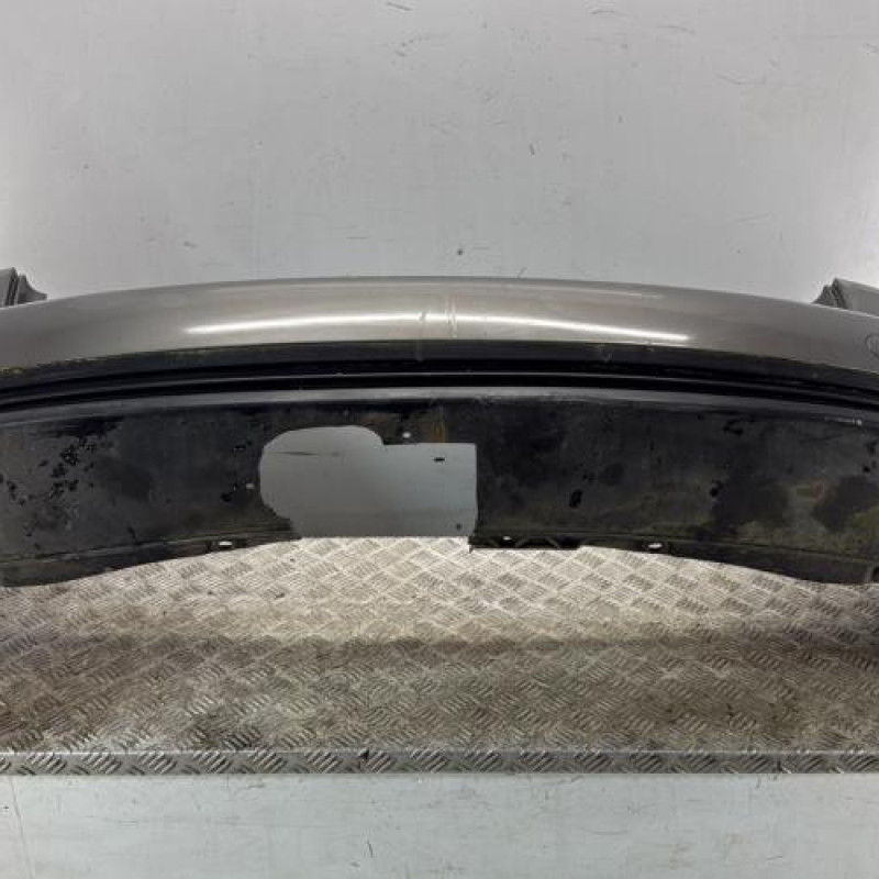 Pare choc arriere VOLKSWAGEN TOURAN 1