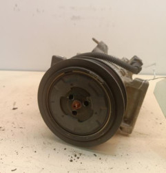 Compresseur clim PEUGEOT 2008 1