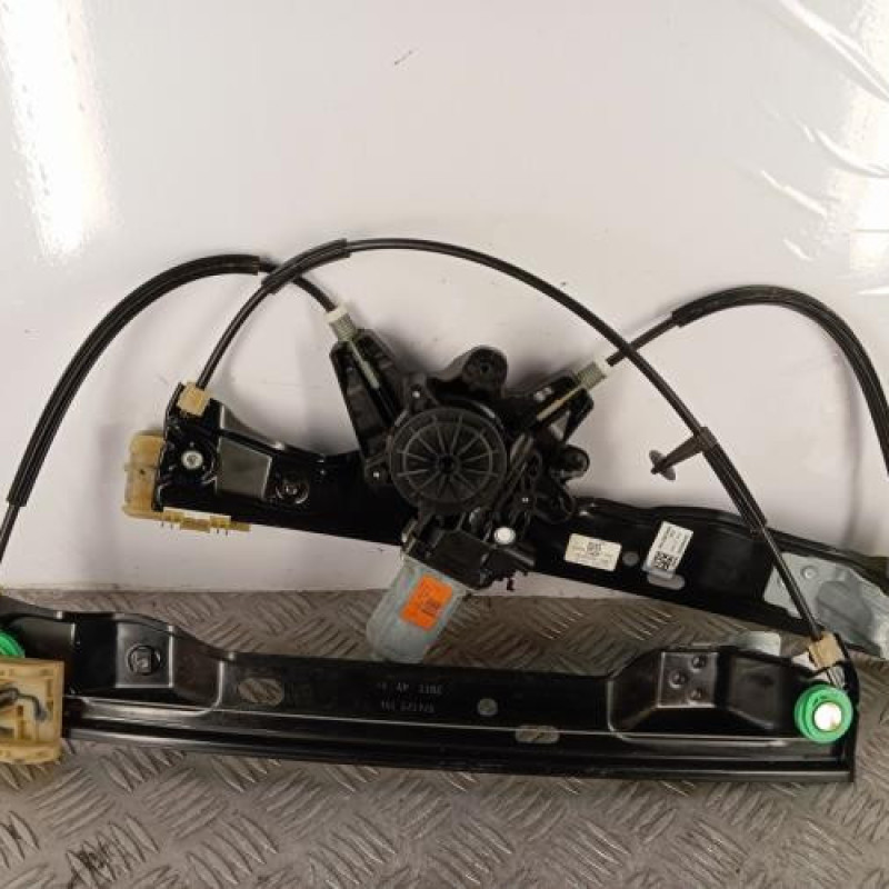 Leve vitre electrique avant droit FORD FOCUS 3