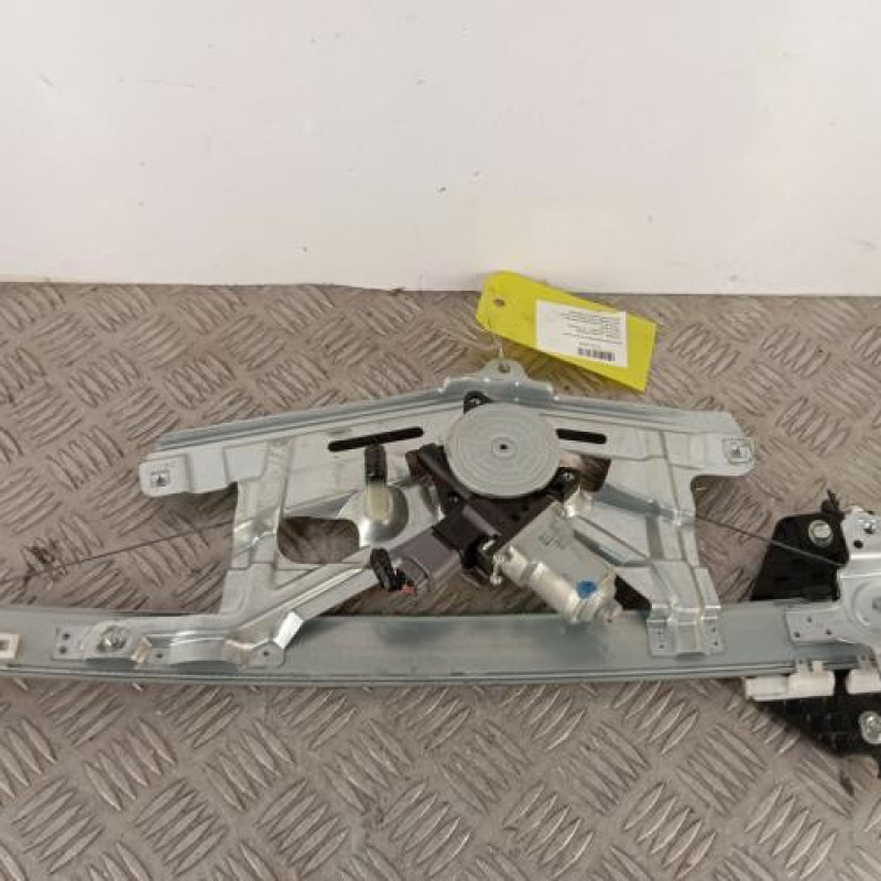 Leve vitre electrique avant droit HONDA CIVIC 8