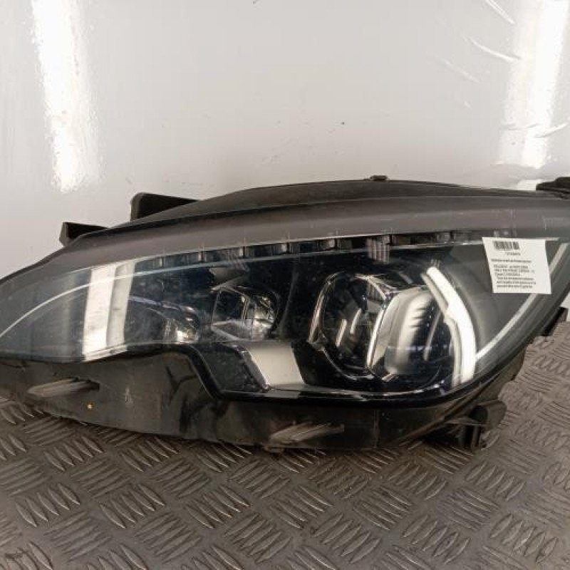 Optique avant principal gauche (feux)(phare) PEUGEOT 308 2 SW